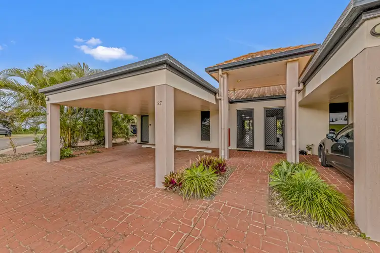 27/1 Pebble Beach, Coral Cove QLD 4670