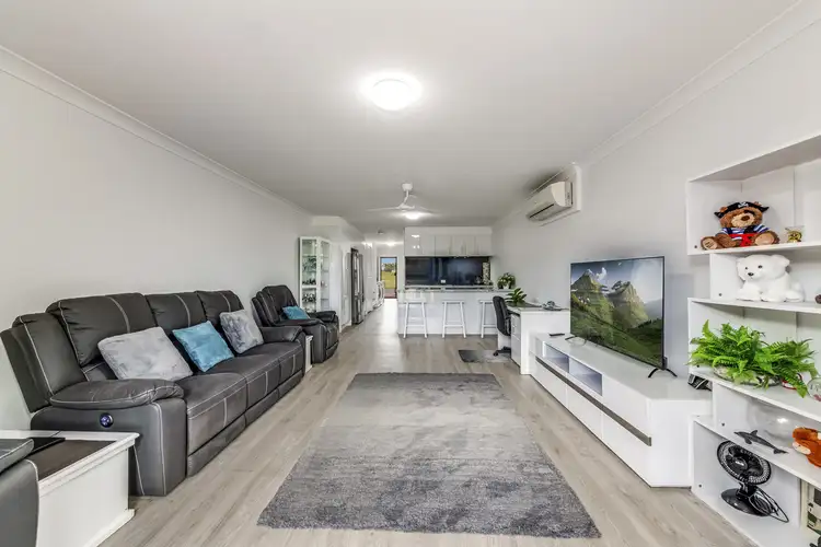 Fifth view of Homely villa listing, 27/1 Pebble Beach, Coral Cove QLD 4670