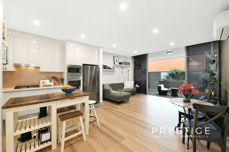 7 Hirst Street