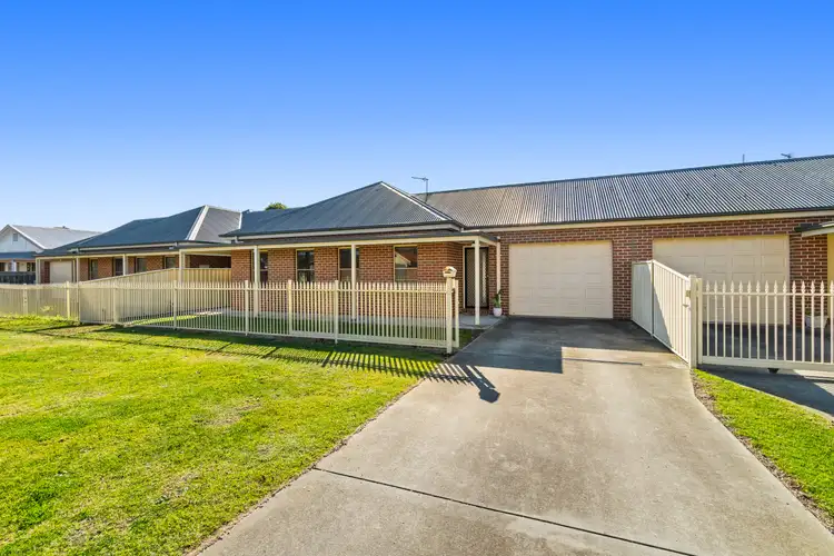 Main view of Homely townhouse listing, 45 Simpson Street, Sale VIC 3850