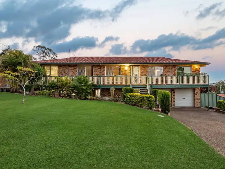 52 Wantana Crescent, Edens Landing QLD 4207