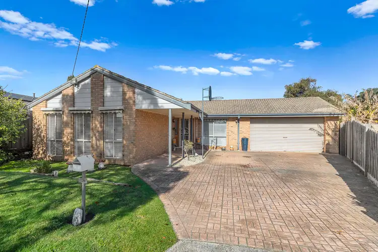 10 Arthur Court, Skye VIC 3977