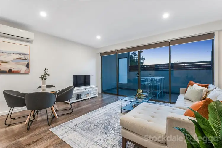 4/28 Winyard Drive, Mooroolbark VIC 3138