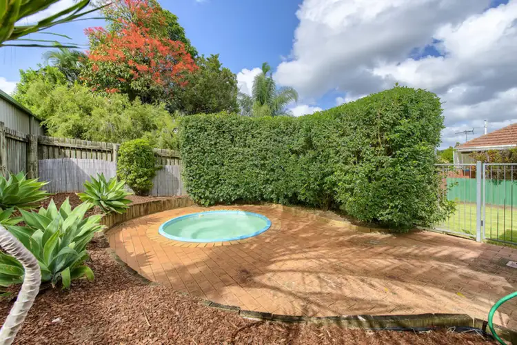 8 Kiama Street, Wavell Heights QLD 4012