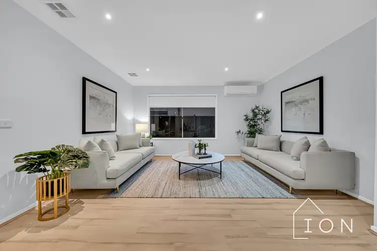 Fifth view of Homely house listing, 6 Castillo Avenue, Clyde North VIC 3978