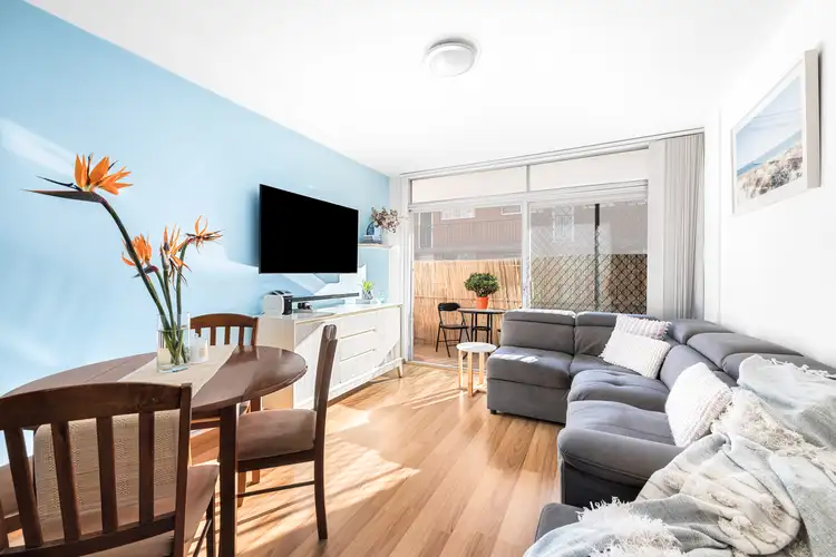 Main view of Homely unit listing, 4/942 Pittwater Road, Dee Why NSW 2099