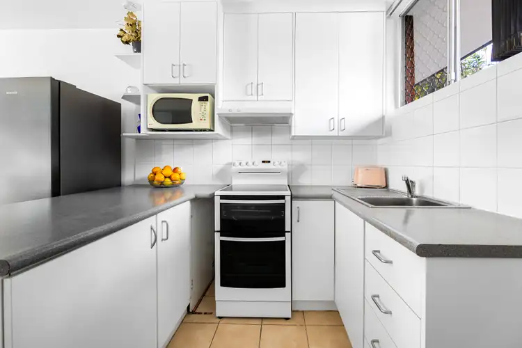 Second view of Homely unit listing, 4/942 Pittwater Road, Dee Why NSW 2099