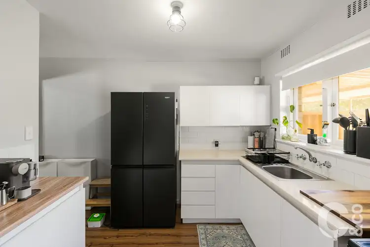 Fifth view of Homely apartment listing, 2/2 Elmslie Street, Orelia WA 6167