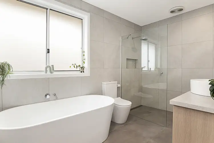 Sixth view of Homely house listing, 8 Donovans Road, Warrnambool VIC 3280