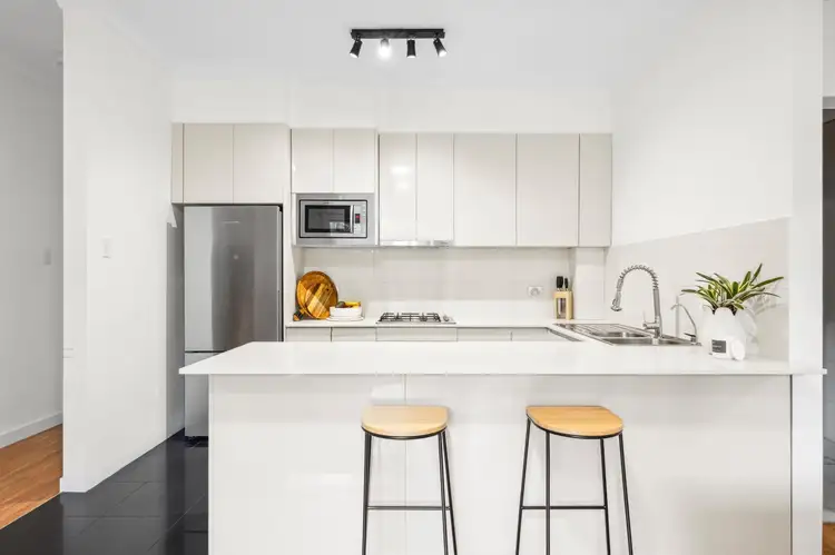 Third view of Homely apartment listing, 4/1-5 The Crescent, Dee Why NSW 2099