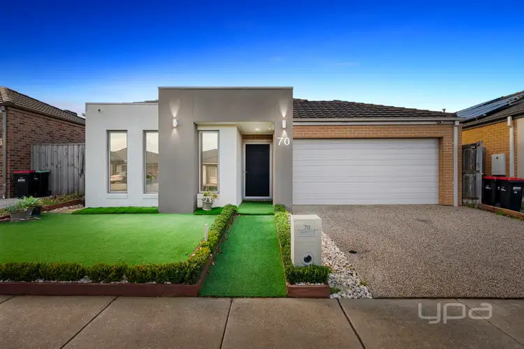 70 Oakpark Drive, Harkness VIC 3337