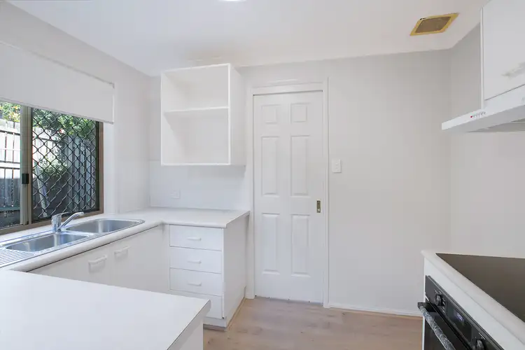 Sixth view of Homely townhouse listing, 2/27 Daniells Street, Carina QLD 4152