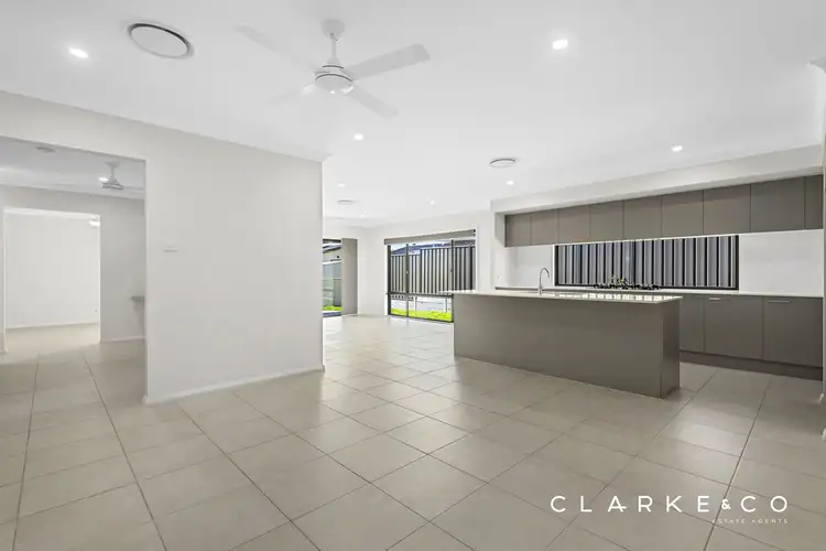 Second view of Homely house listing, 3 Meadow Street, Lochinvar NSW 2321