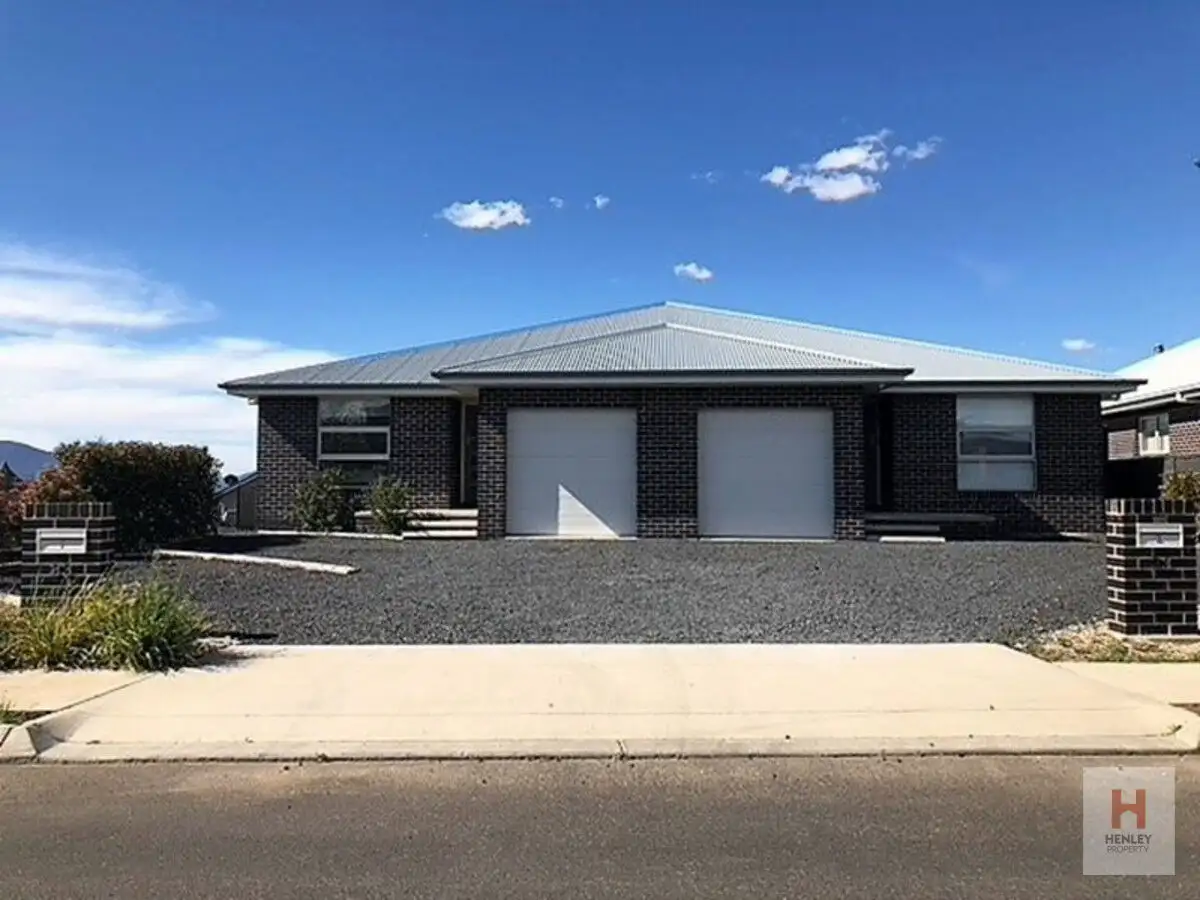 Main view of Homely semi-detached listing, 1/33 Twynam Street, Jindabyne NSW 2627