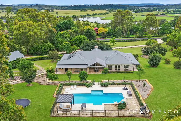 73 Forest Hill Drive, Oakhampton Heights NSW 2320