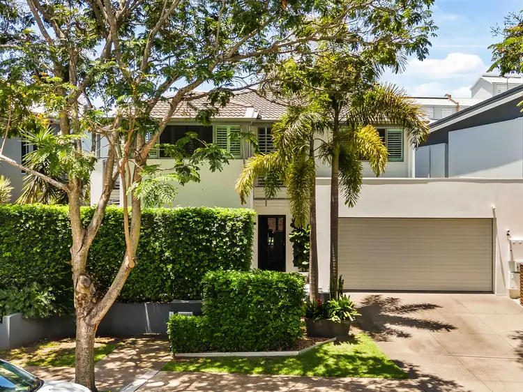 96 Lamington Street