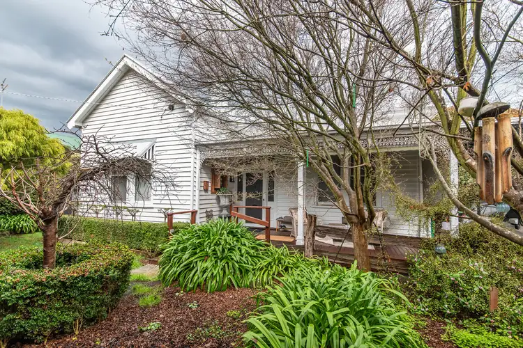 35 Pope Street, Hamilton VIC 3300
