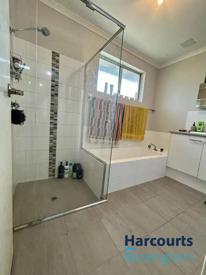 Second view of Homely house listing, 4 Pinedale Way, Safety Bay WA 6169