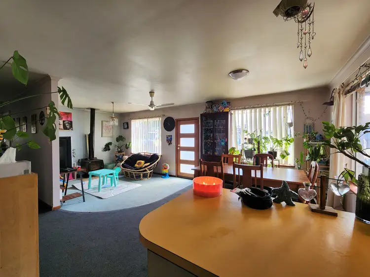 Main view of Homely house listing, 5 Lorenzo Way, Orana WA 6330