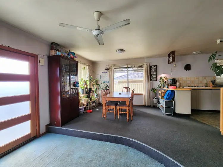 Second view of Homely house listing, 5 Lorenzo Way, Orana WA 6330