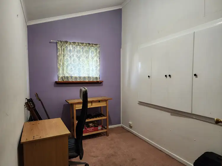 Seventh view of Homely house listing, 5 Lorenzo Way, Orana WA 6330