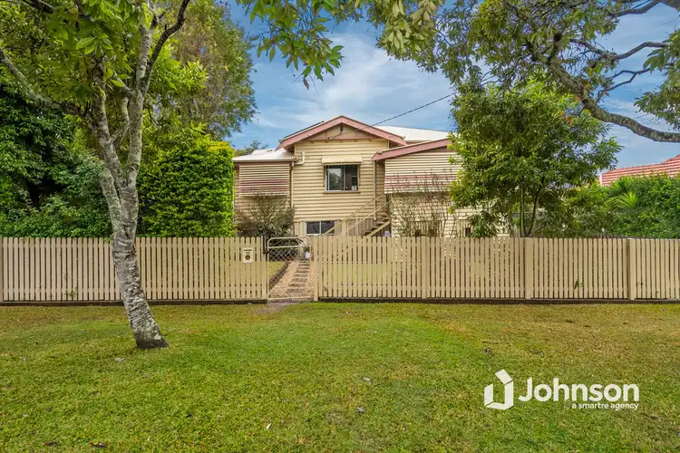 22 Crown Street, Silkstone QLD 4304