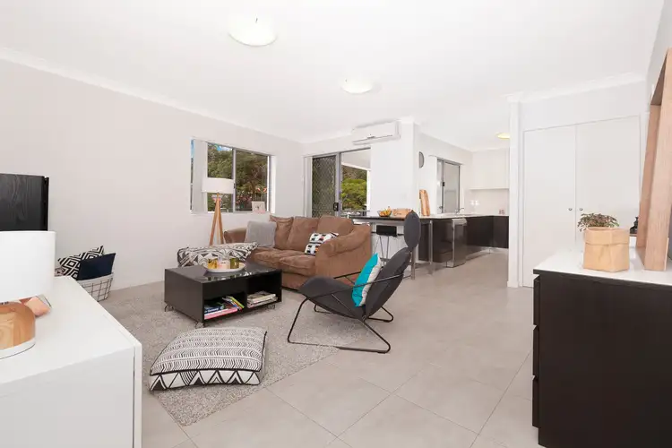 Third view of Homely apartment listing, 8/40 Shire Road, Mount Gravatt QLD 4122