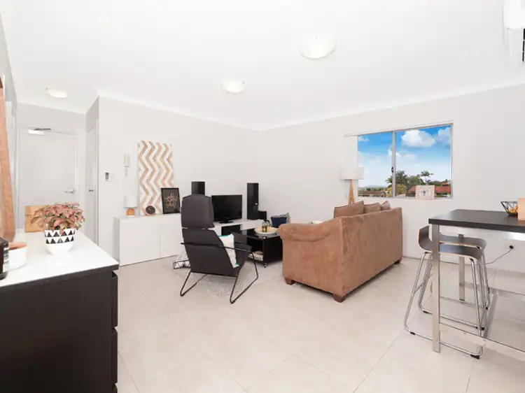 Fourth view of Homely apartment listing, 8/40 Shire Road, Mount Gravatt QLD 4122