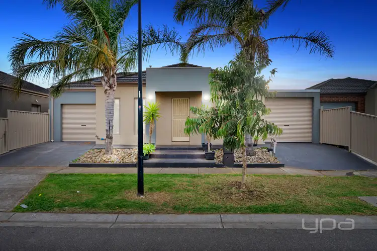 2/12 Vanderbilt Avenue, Truganina VIC 3029