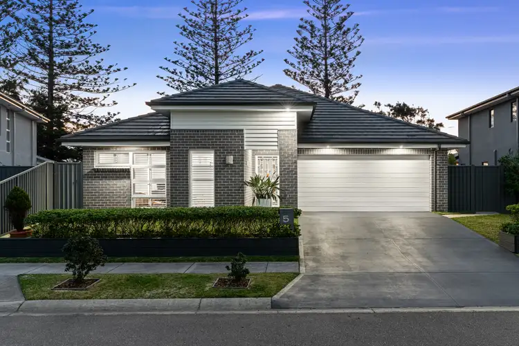 5 Yellawa Close, The Entrance North NSW 2261