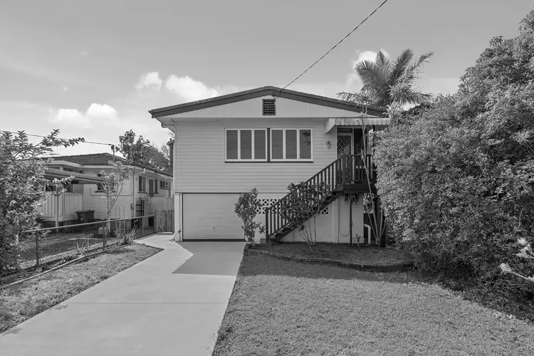 84 Gray Street, Carina QLD 4152
