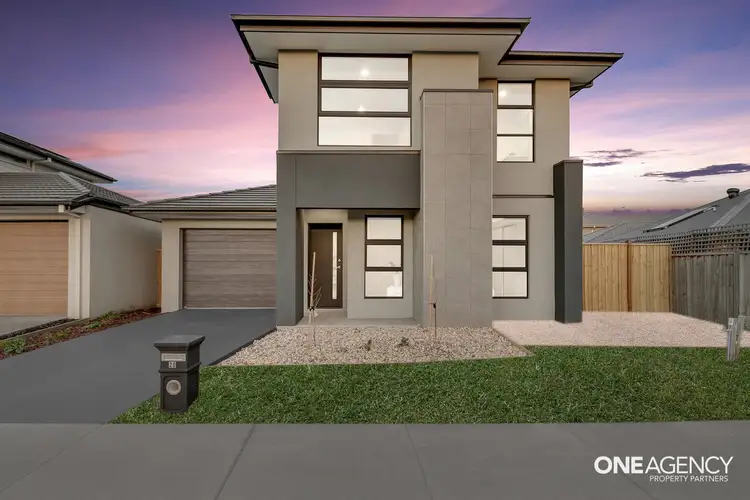 20 Zuccotti Crescent, Point Cook VIC 3030