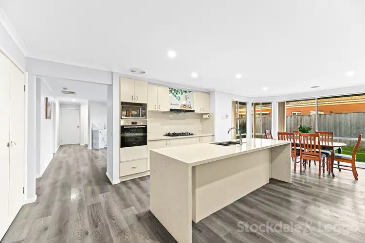 Fifth view of Homely house listing, 5 Edgbaston Circuit, Berwick VIC 3806