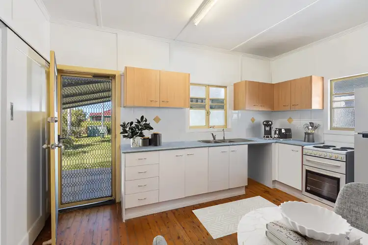 Sixth view of Homely house listing, 271 Beaconsfield Terrace, Brighton QLD 4017