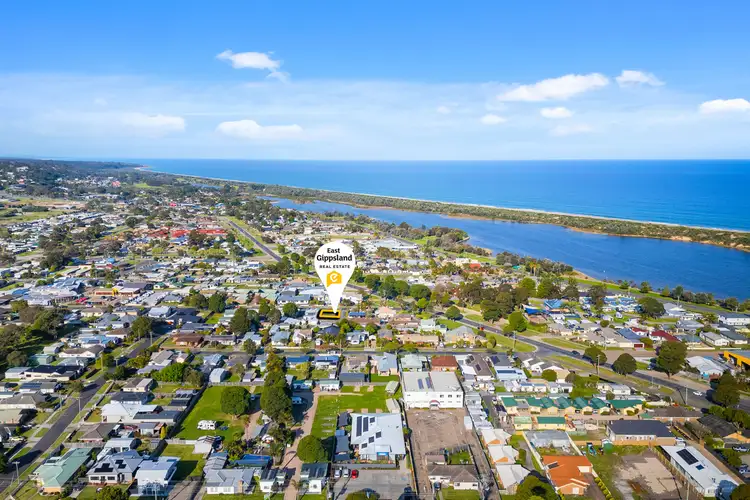 Second view of Homely unit listing, 2/1 Jemmeson Street, Lakes Entrance VIC 3909