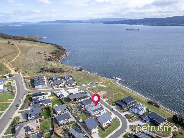 11 Yachtsmans Way, Tranmere TAS 7018