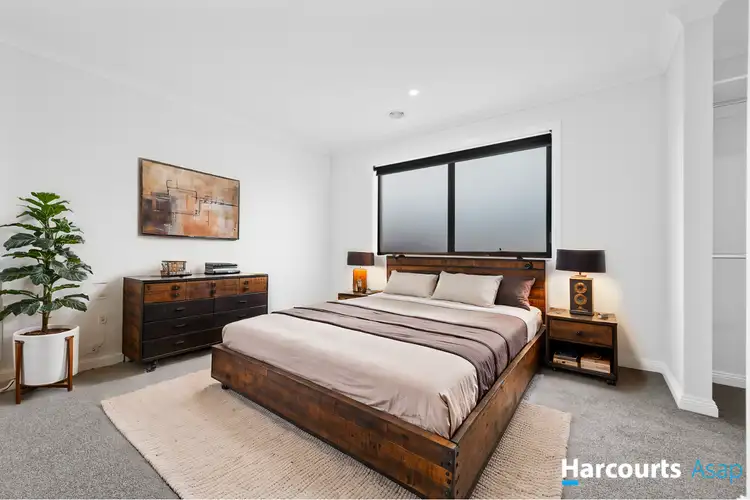 Second view of Homely house listing, 7 Neasham Drive, Dandenong North VIC 3175