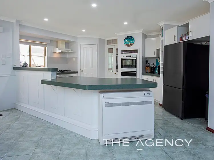 Seventh view of Homely house listing, 9 Honeyeater Crescent, Geographe WA 6280
