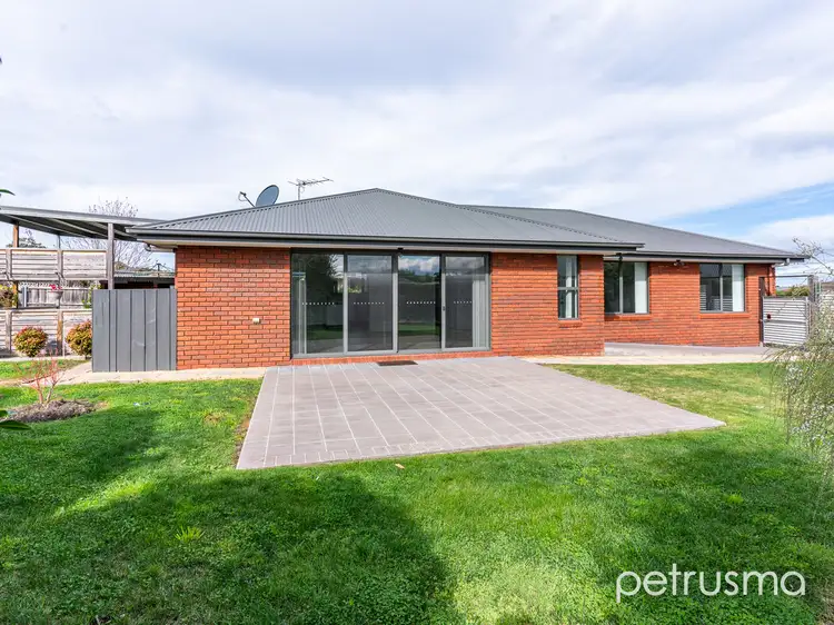 17 Parsonage Place, Rokeby TAS 7019