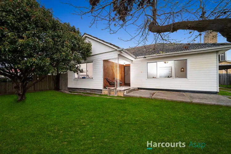 6 Charles Street, Dandenong VIC 3175