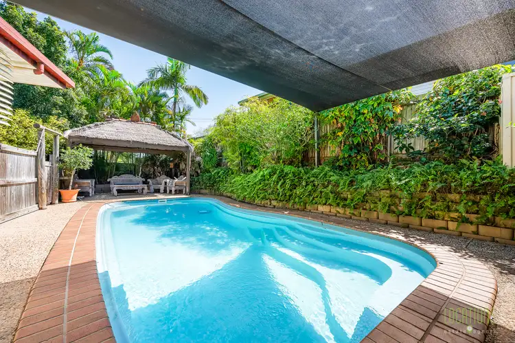 16 Pershouse Street, Barney Point QLD 4680
