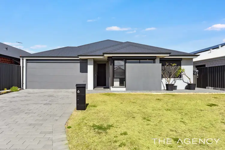 6 Newsham Grove, Lakelands WA 6180