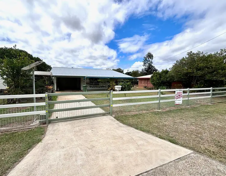 12 Martin Avenue, Mareeba QLD 4880