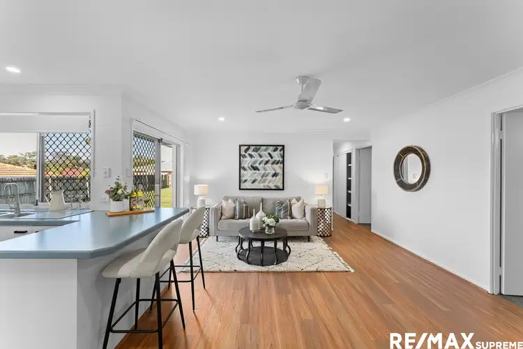 22 Silverdell Crescent, Parkinson QLD 4115