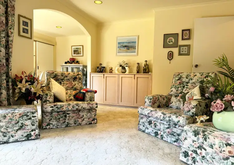 Third view of Homely house listing, 10 Birkley Court, Rosebud VIC 3939