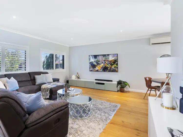 Second view of Homely house listing, 7 Caldicot Place, Carindale QLD 4152