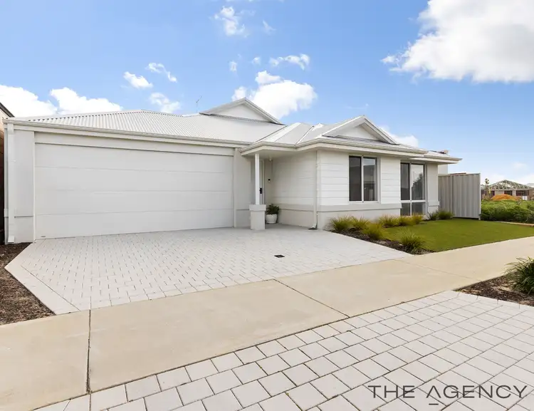 Second view of Homely house listing, 3 Siena Approach, Piara Waters WA 6112
