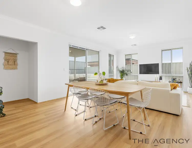 Fifth view of Homely house listing, 3 Siena Approach, Piara Waters WA 6112