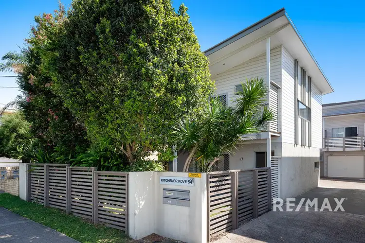 1/64 Kitchener Street, Coorparoo QLD 4151