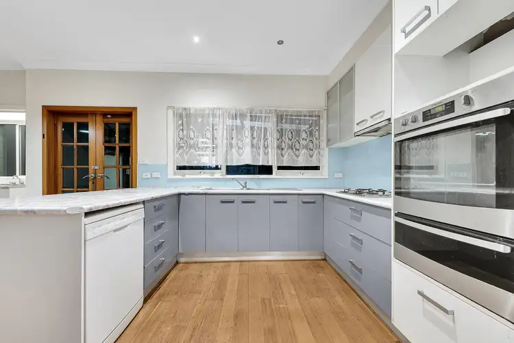 Fifth view of Homely house listing, 10 Thompson Court, Werribee VIC 3030